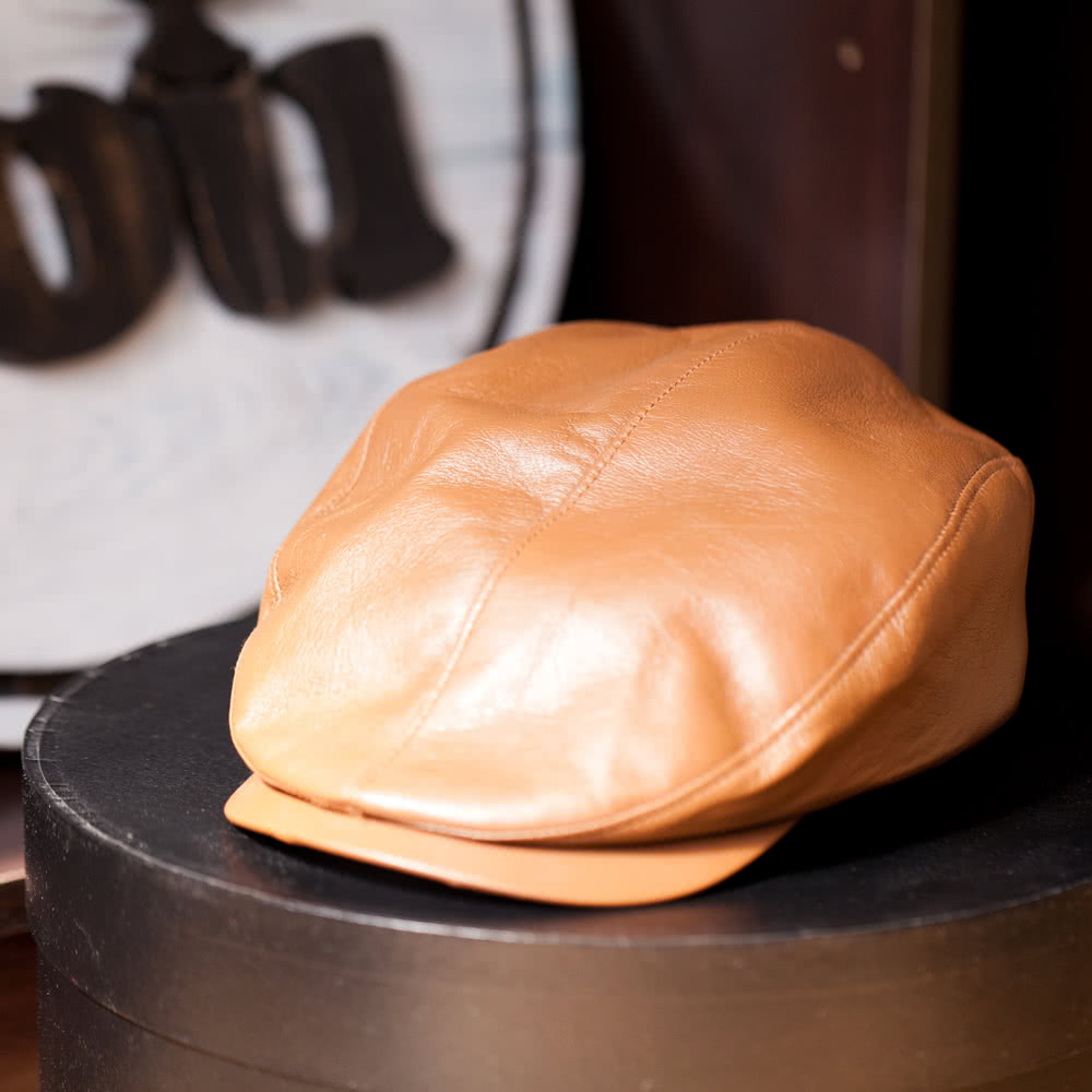 大人気の 伊勢丹オリジナル ブレード帽子